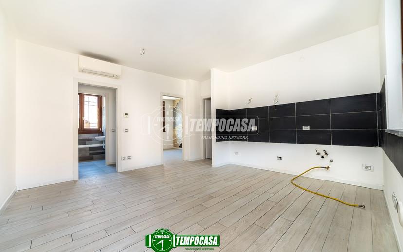 Bilocale in Via Don G. Minzoni 11/C, Burago di Molgora — foto 2 di 5