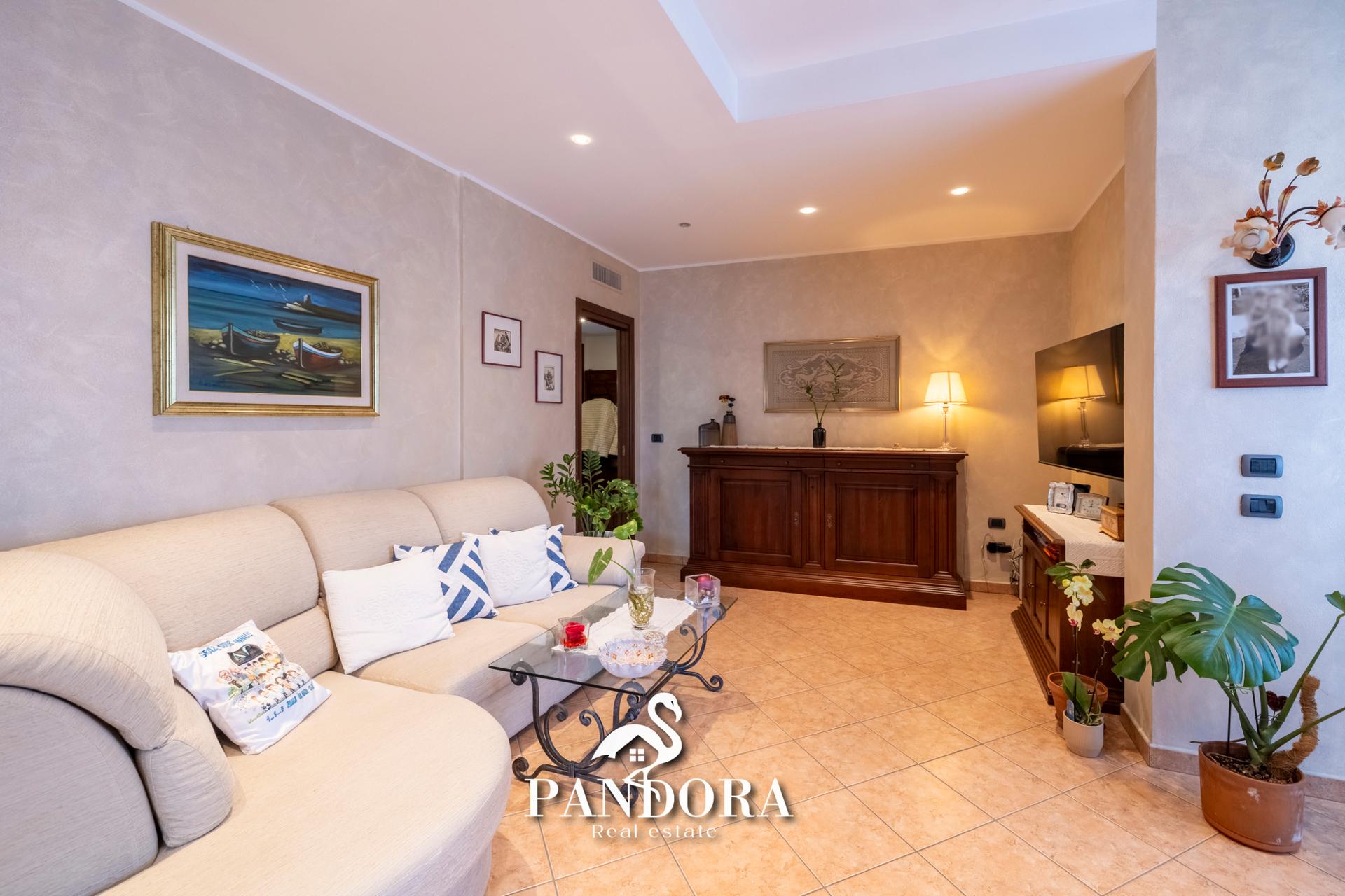 Villa in Via Perugia 3, Gallarate
