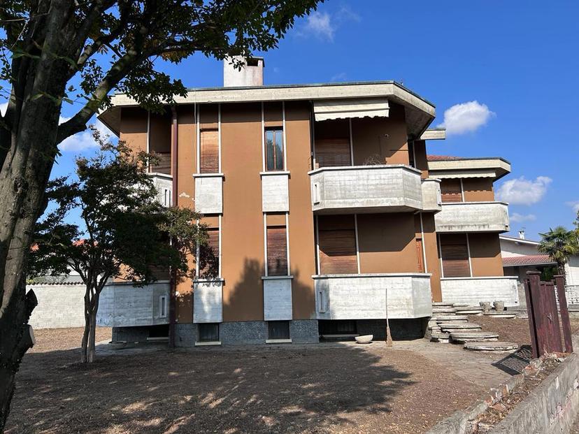Villa bifamiliare in Via Monterosa  5, Garlasco — foto 3 di 5
