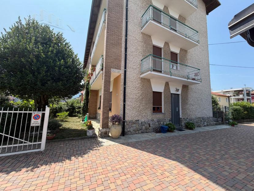 Trilocale in Via Edelweiss, Borgo San Dalmazzo