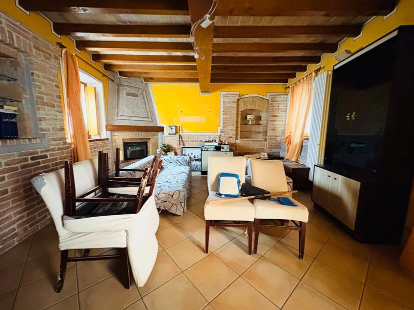 Villa in Via Giacomo Matteotti, Lugagnano Val d'Arda — foto 3 di 5