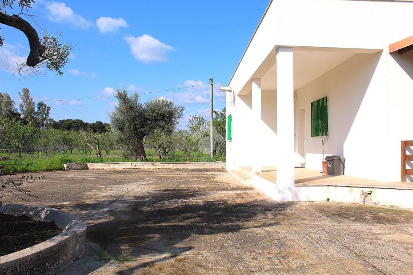 Villa in Contrada Specchia di Mare, San Vito dei Normanni — foto 3 di 5