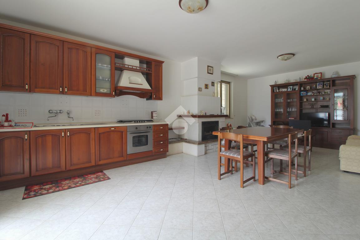Quadrilocale in C.da Tavoliere Borea 11, Mosciano Sant'Angelo