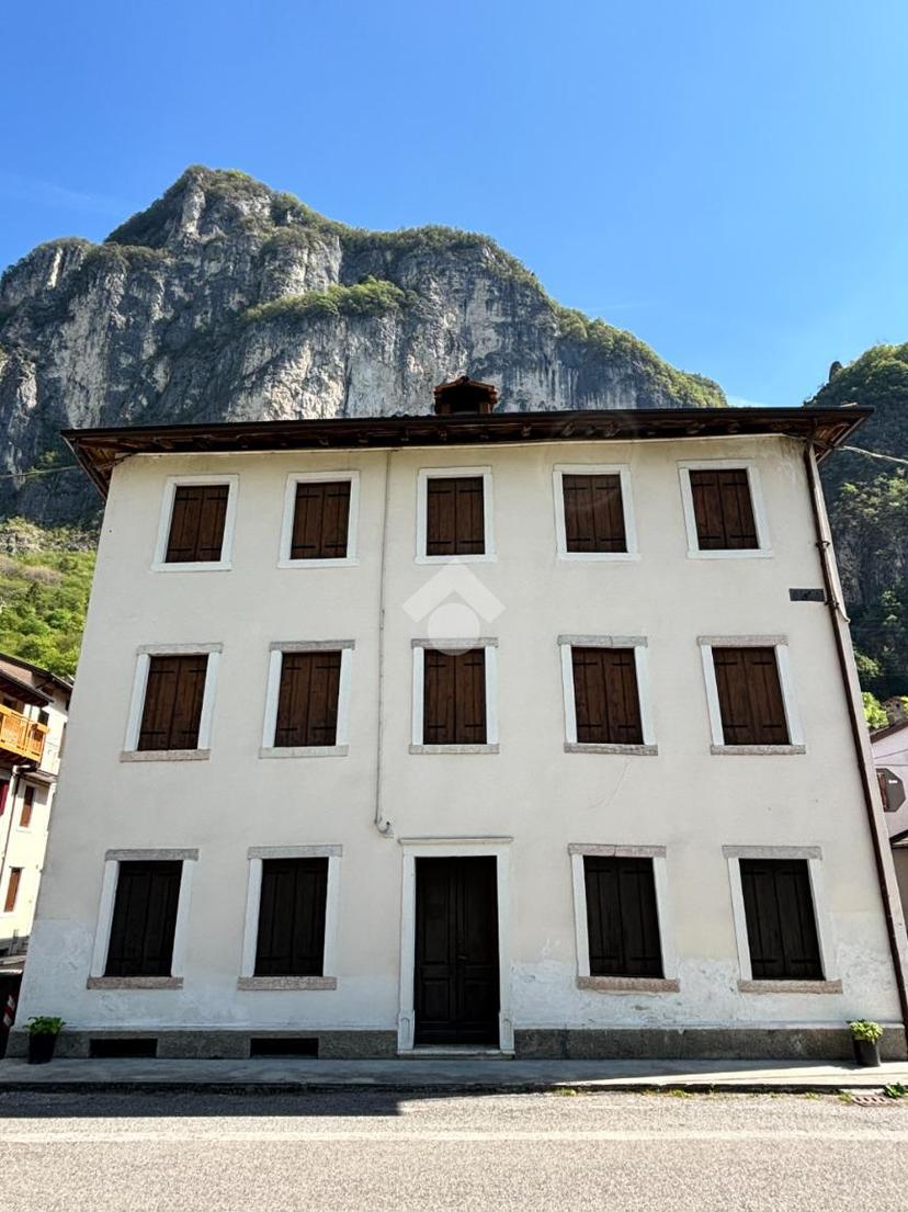 Casa indipendente in Via Roma 57, Valbrenta — foto 3 di 5