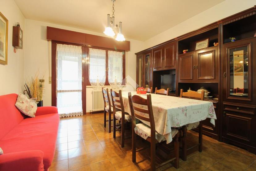 Trilocale in Via Antonio Labriola 63, Bagnolo in Piano — foto 4 di 5