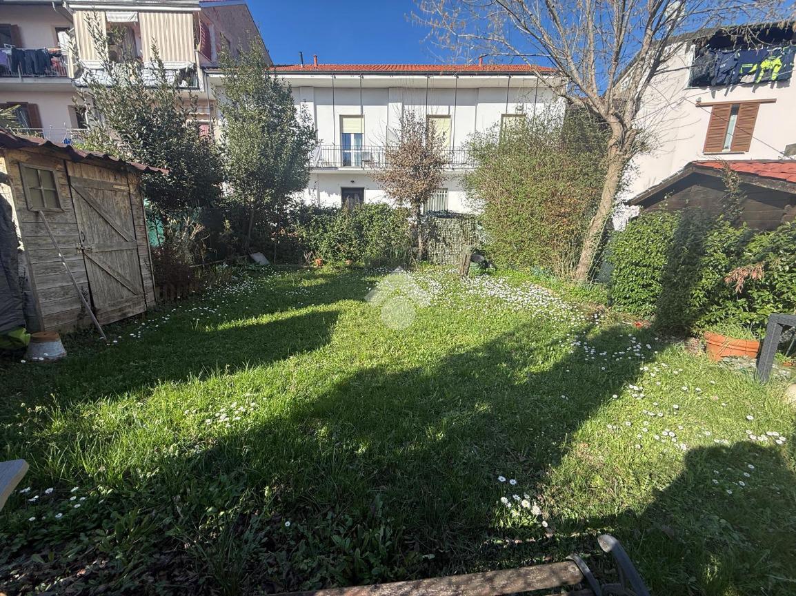 Trilocale in Via Magenta 18, Turate