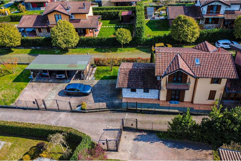 Villa, Gavirate — foto 3 di 5