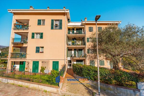 Trilocale in Via Alessandro Manzoni 30, Albisola Superiore — foto 5 di 5