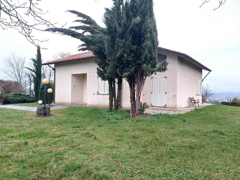 Casa indipendente in Frazione Piticchio, Arcevia — foto 3 di 5