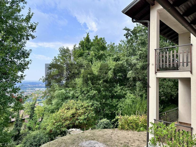 Villa in Via Fontanella 19, Sotto il Monte Giovanni XXIII