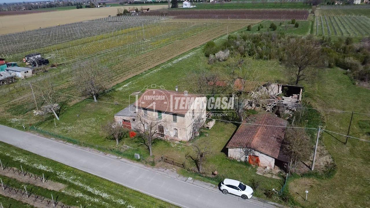 Casa indipendente in Via Paoline Lesina 1120, Castel Bolognese