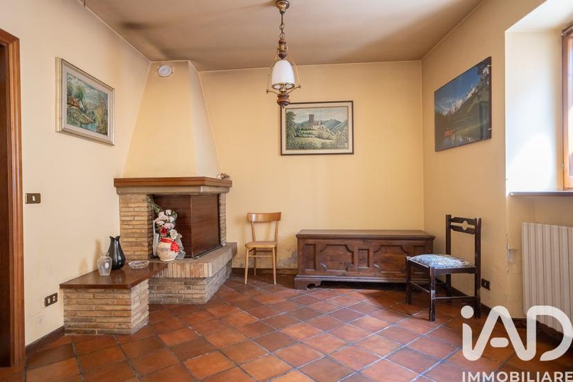 Casa indipendente in Frazione Avenale 6, Cingoli — foto 2 di 5
