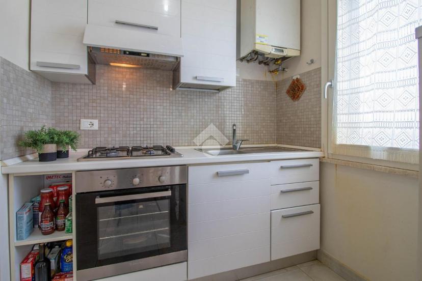 Bilocale in Viale G. Carducci 279, Cesenatico — foto 2 di 5
