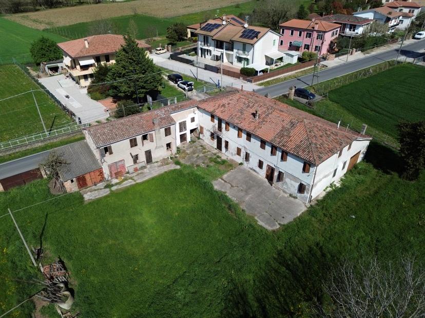 Casa indipendente in Via Chiesa Prà, Este — foto 3 di 5