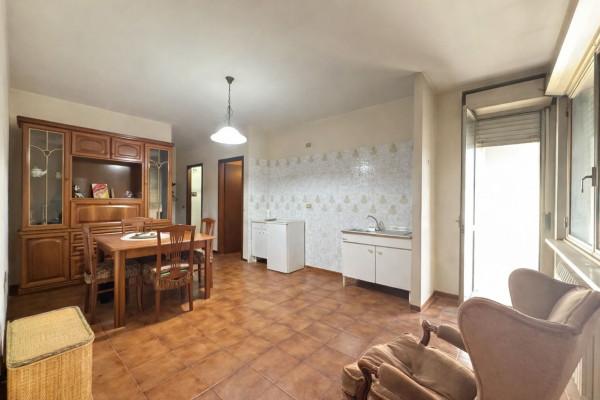 Bilocale in Via dei Glicini 20, Casale Monferrato — foto 2 di 5