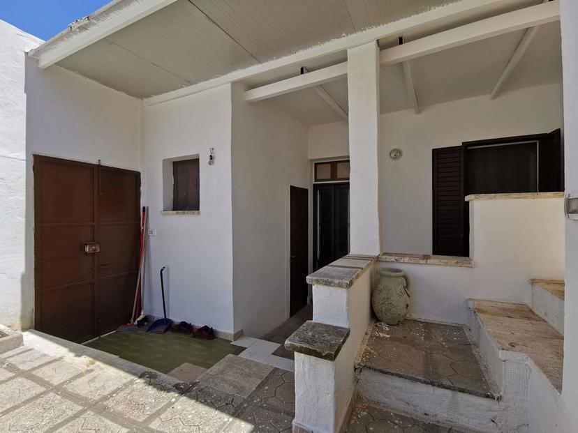 Casa indipendente in Via Gaetano Donizetti, Spongano — foto 5 di 5