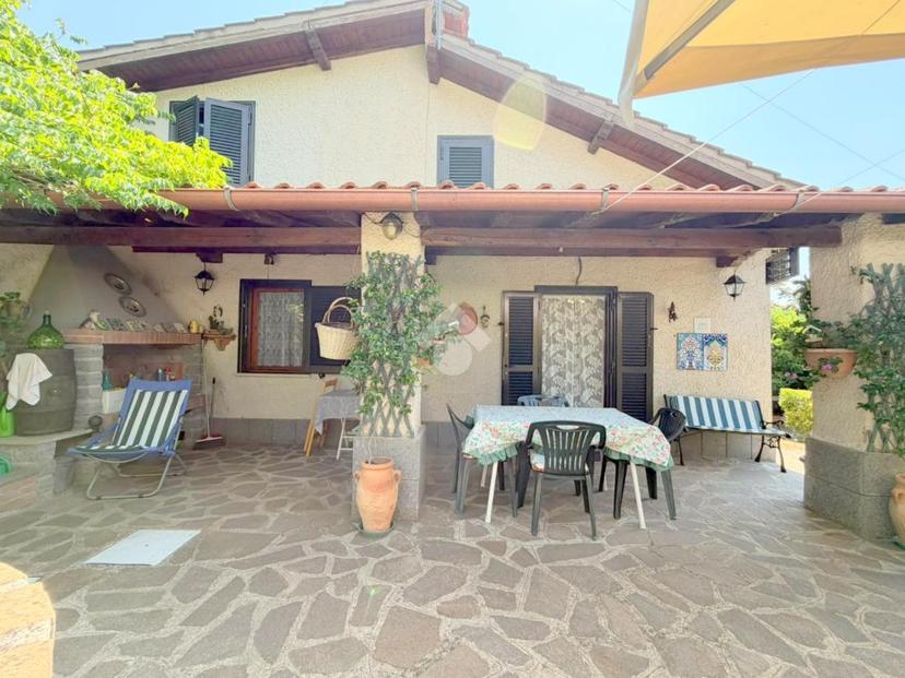 Casa indipendente in Via Fontana Marcaccio 217, Velletri