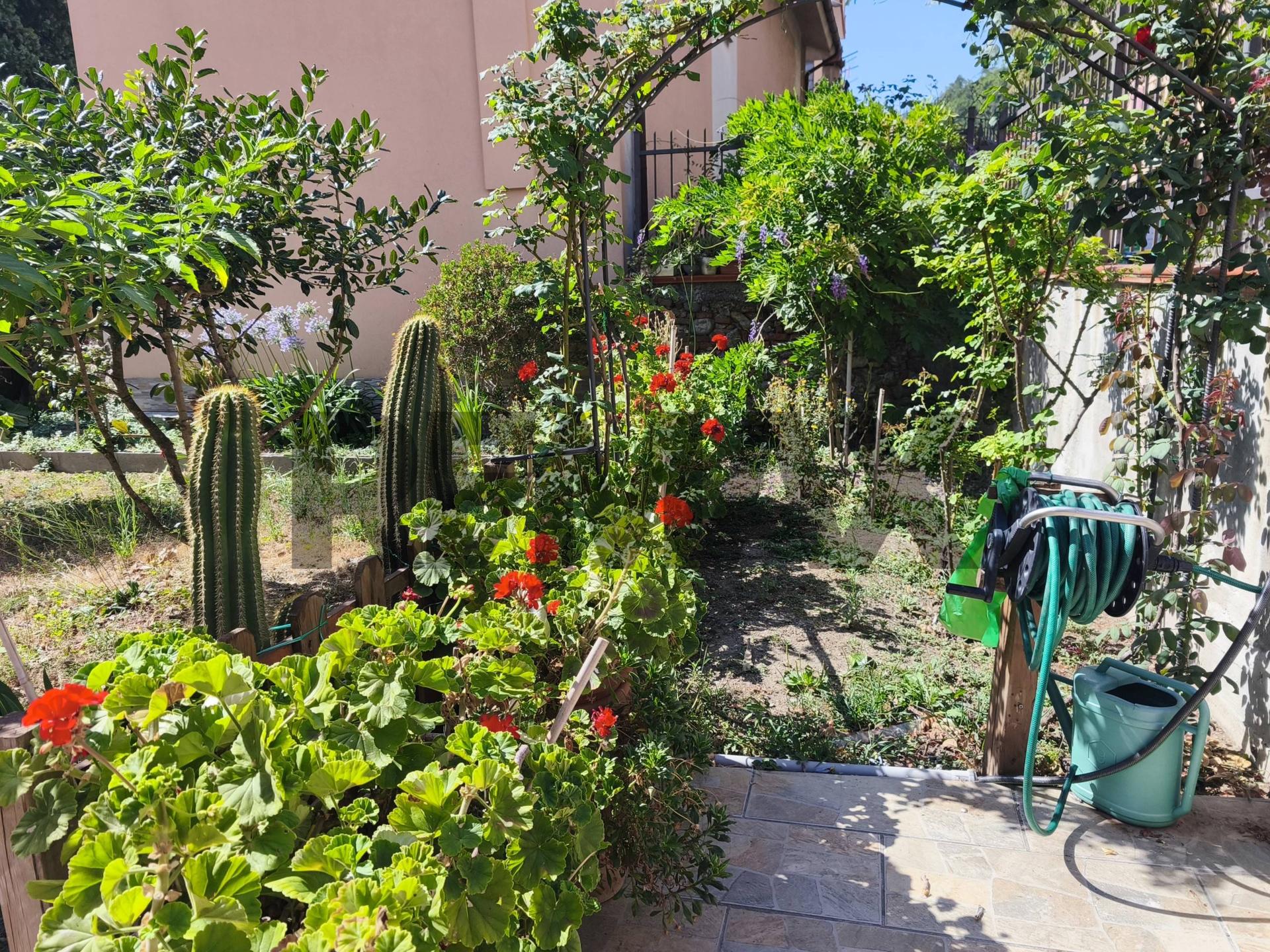 Casa indipendente, Quiliano