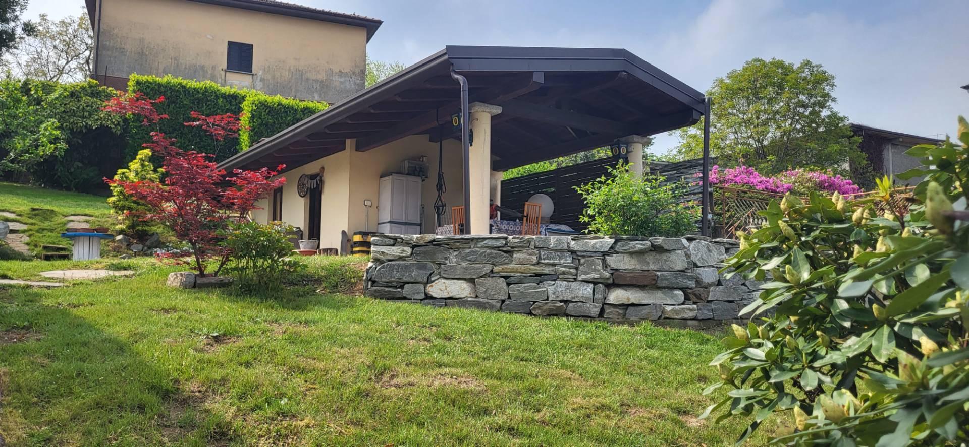 Villa in Via Ticino, Varallo Pombia