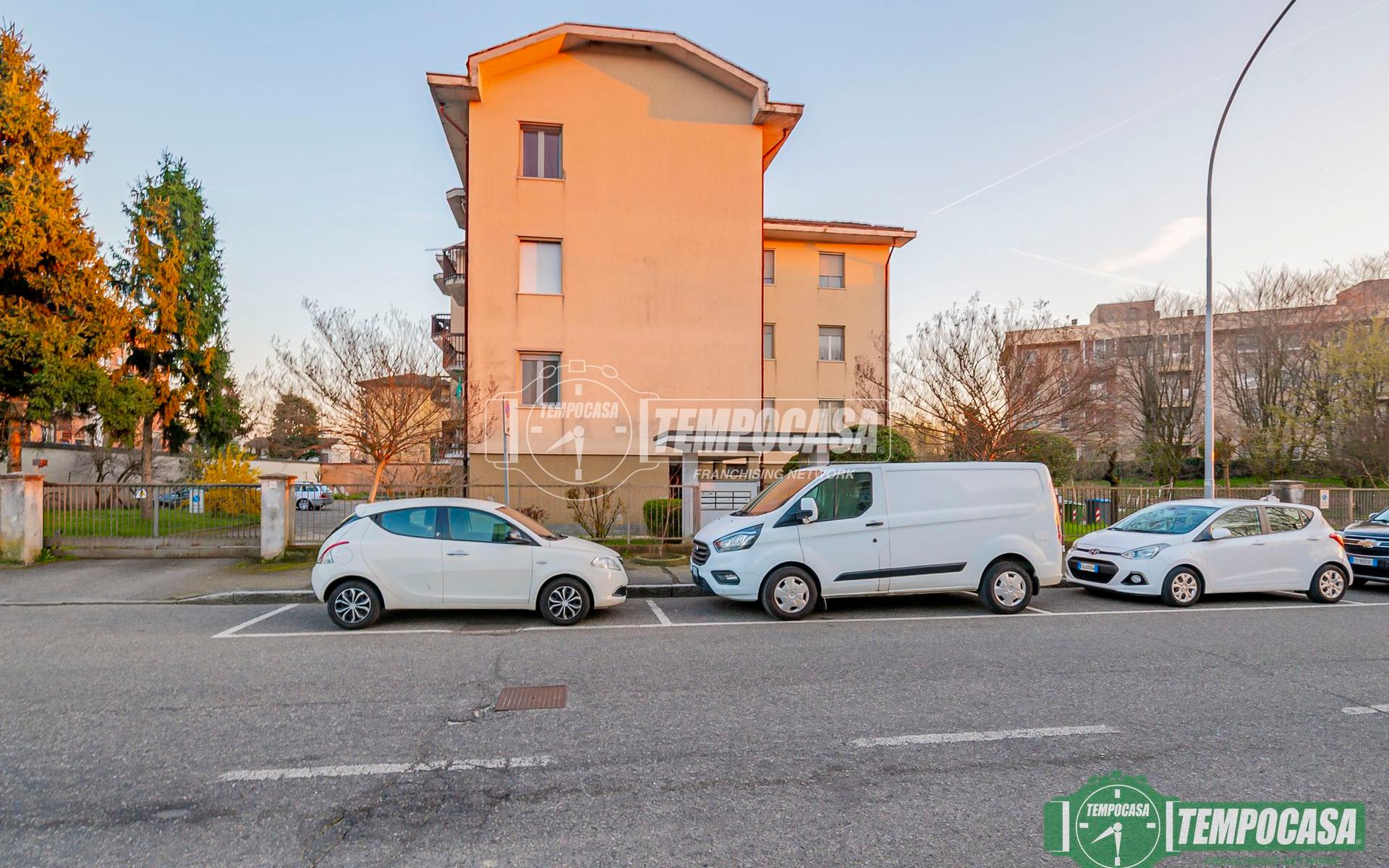 Quadrilocale in Via Papa Giovanni XXIII 14/Andre , Tavazzano con Villavesco