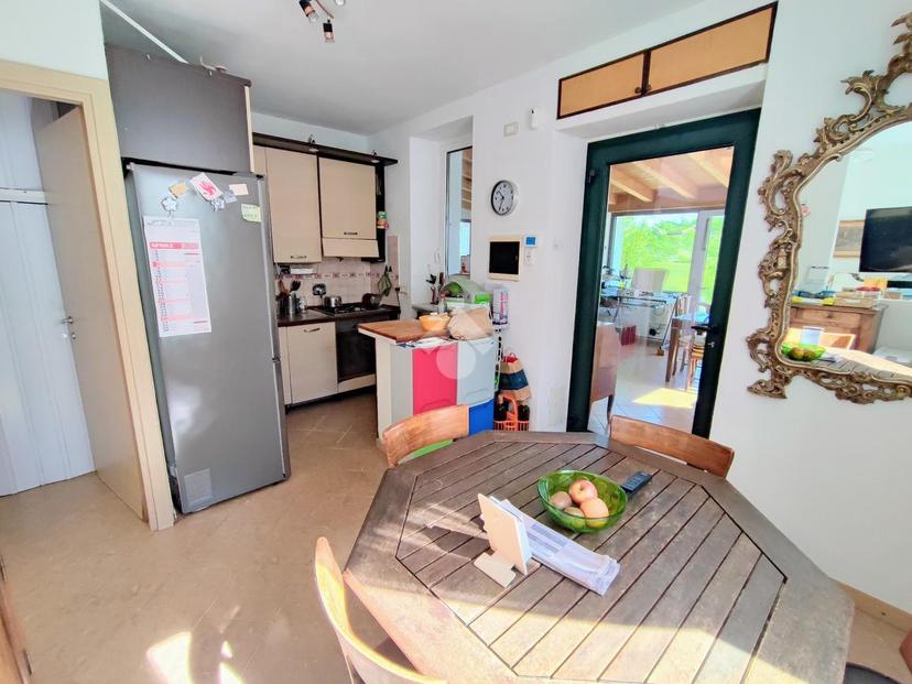 Casa indipendente in Frazione Vigana 5, Dernice — foto 5 di 5