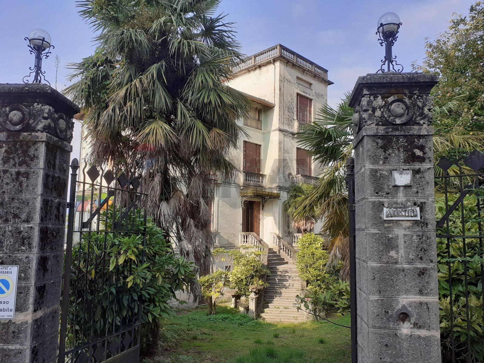 Villa in Via alla Fermata, Verbania