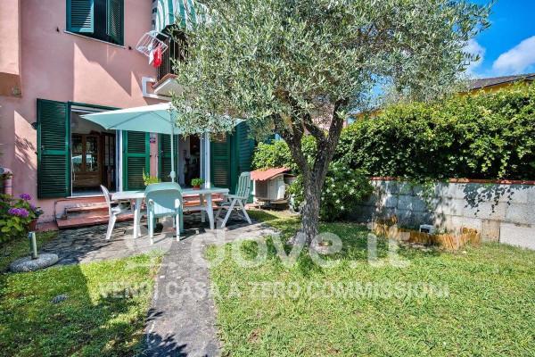 Villa in Via Pisanello, Snc, Ameglia