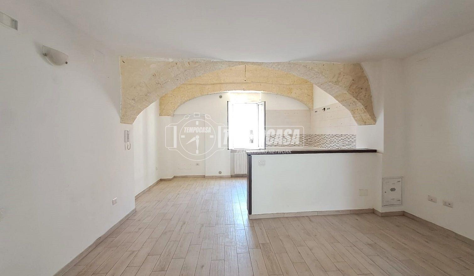 Casa indipendente in Via Chiesa Madre 13, Adelfia