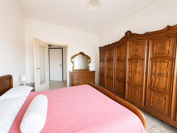 Trilocale in Viale Evangelista Torricelli 11, Vercelli