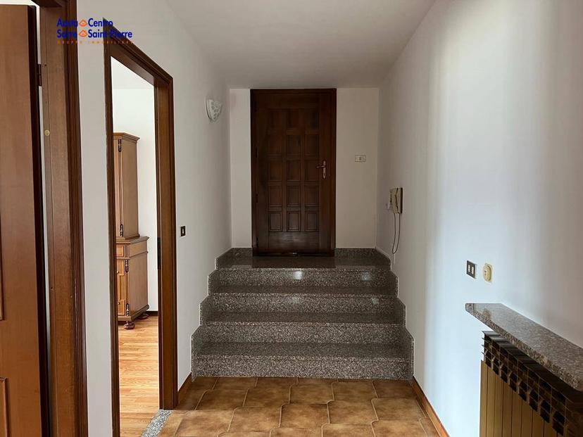 Bilocale in Capoluogo 93, Charvensod — foto 5 di 5