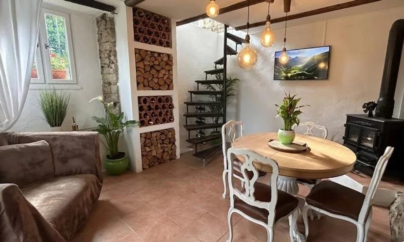 Casa indipendente, Visone — foto 2 di 5