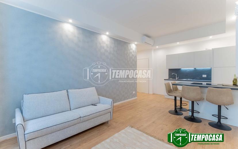 Trilocale in Via Alfonso Capecelatro 5, Milano