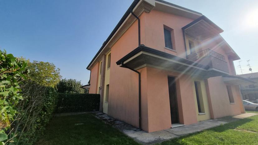 Villa a schiera in Via Martiri della Libertà, San Possidonio — foto 5 di 5
