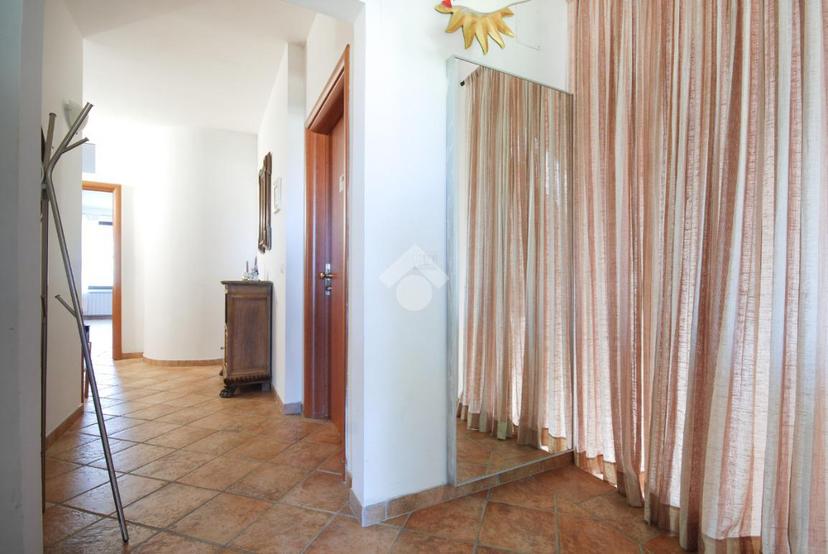 Trilocale in Via Cerulli 14, Roseto degli Abruzzi — foto 4 di 5