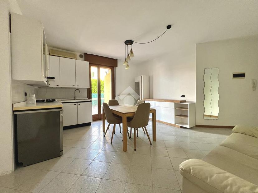 Bilocale in Via Scuole 17, Castelfranco Veneto — foto 2 di 5