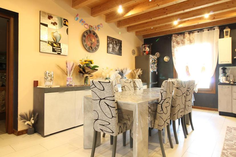 Casa indipendente in Via Valle Aulo Gellio 38, Vicenza — foto 4 di 5