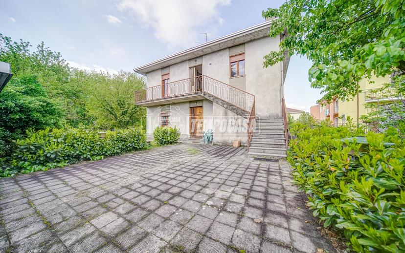 Villa a schiera in Via Virgilio, Samarate — foto 4 di 5