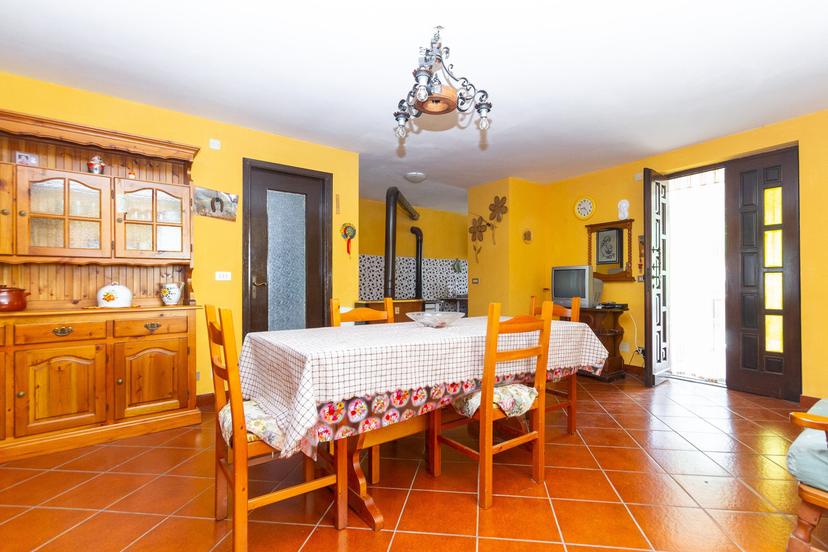 Porzione di casa in Borgata Ciastralet, Busca