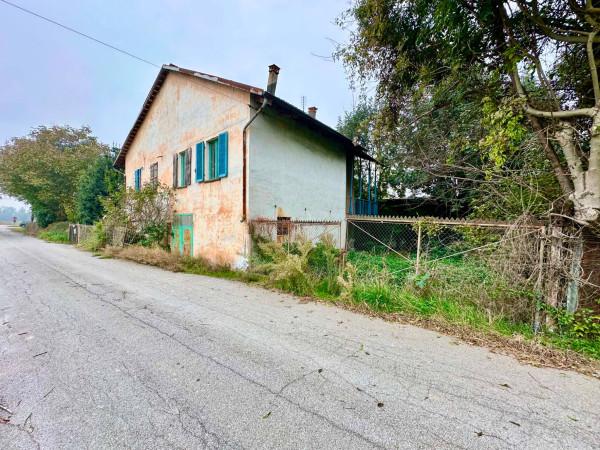 Villa in Strada Santa Scolastica 10, Savigliano — foto 3 di 5