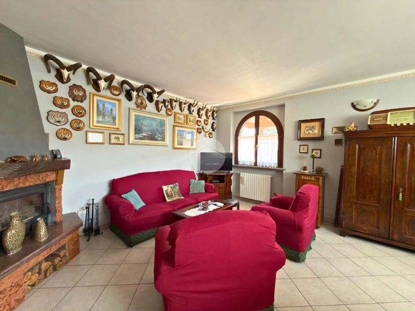 Villa a schiera in Via Guglielmo Marconi 23, Borgo Vercelli — foto 2 di 5