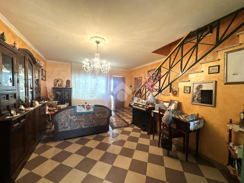 Villa a schiera in Via Generale Francesco Rizzi 66, Canosa di Puglia — foto 5 di 5