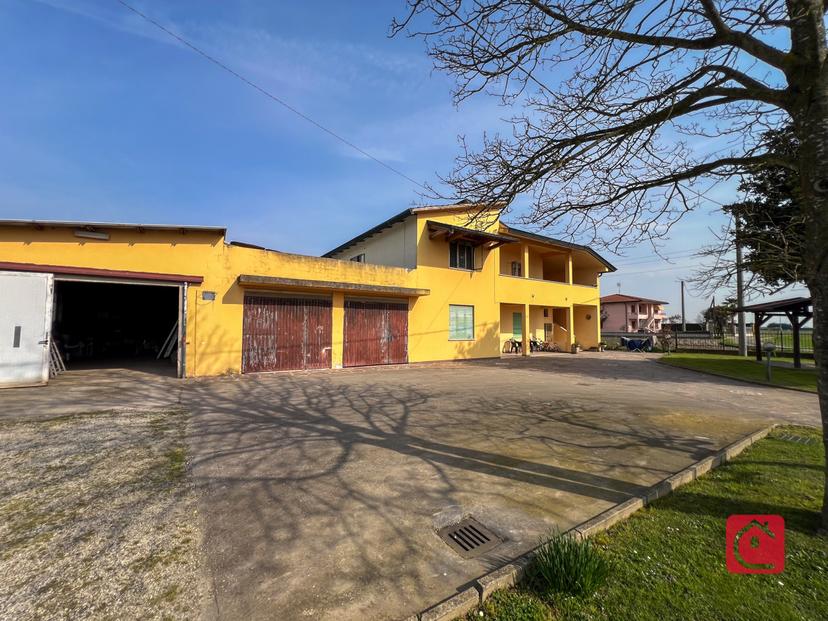 Villa in Via Giacomo Leopardi 38, Correzzola — foto 4 di 5