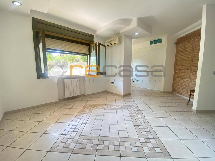 Bilocale in Via Vittorio Emanuele III Snc, Pontecagnano Faiano — foto 3 di 5