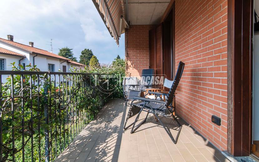 Villa, Tradate — foto 2 di 5