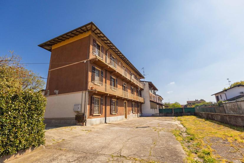 Trilocale in Via Sempione N.12, Caltignaga — foto 2 di 5