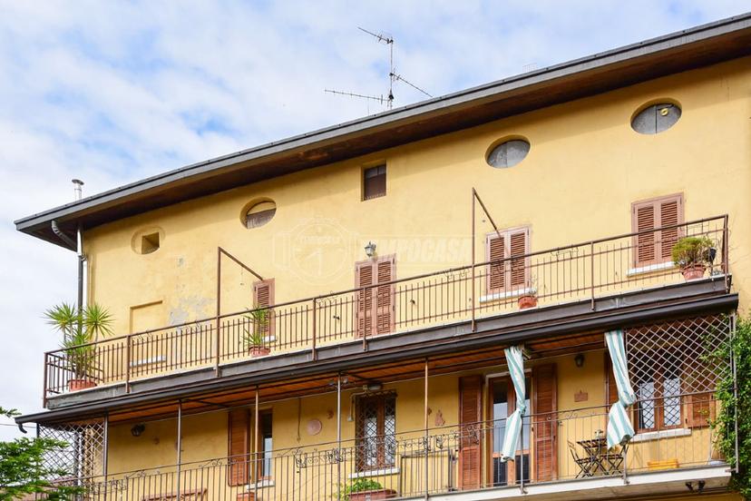 Bilocale in Via alla Chiesa 4, Capiago Intimiano — foto 4 di 5