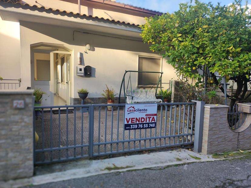 Appartamento in Via San Michele 26, Pisciotta — foto 3 di 5
