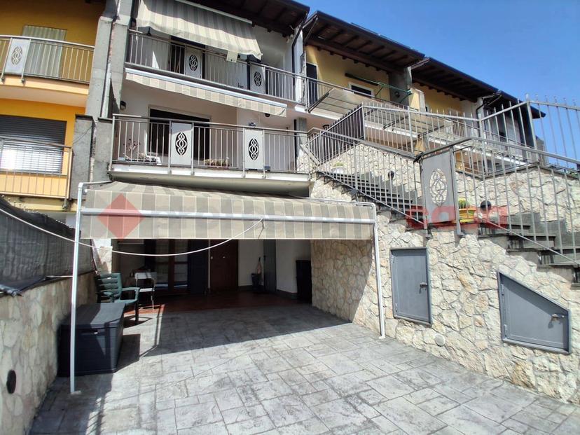 Villa a schiera in Via Cona dei Greci Snc, Veroli — foto 3 di 5