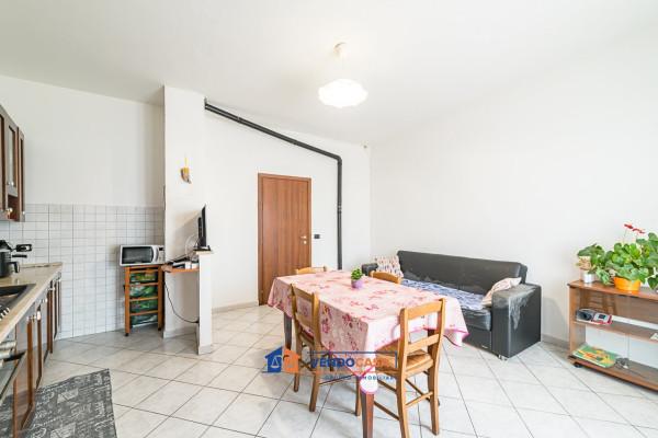Trilocale in Via Asilo 15, Cavallermaggiore