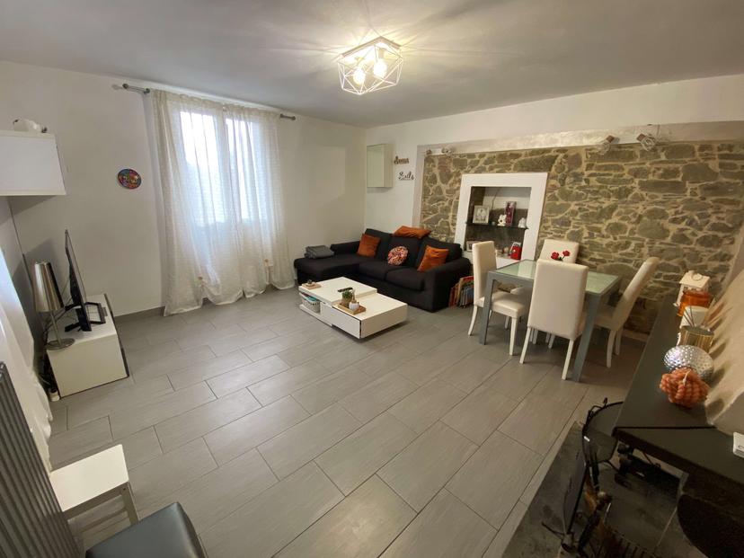 Casa indipendente in Via di Cantagallo   27, Vaiano — foto 3 di 5